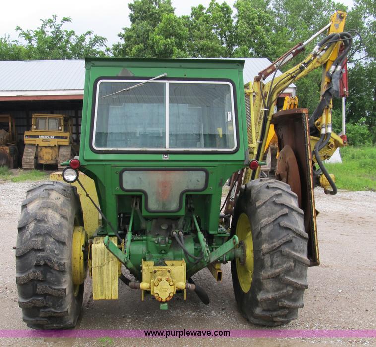image for item 9010 1980 John Deere 2640A tractor