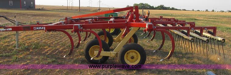 image for item 1214 Krause 4011 14.5' chisel plow