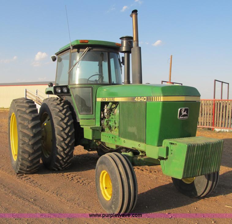 image for item 1216 1981 John Deere 4840 tractor
