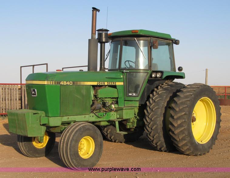 image for item 1216 1981 John Deere 4840 tractor