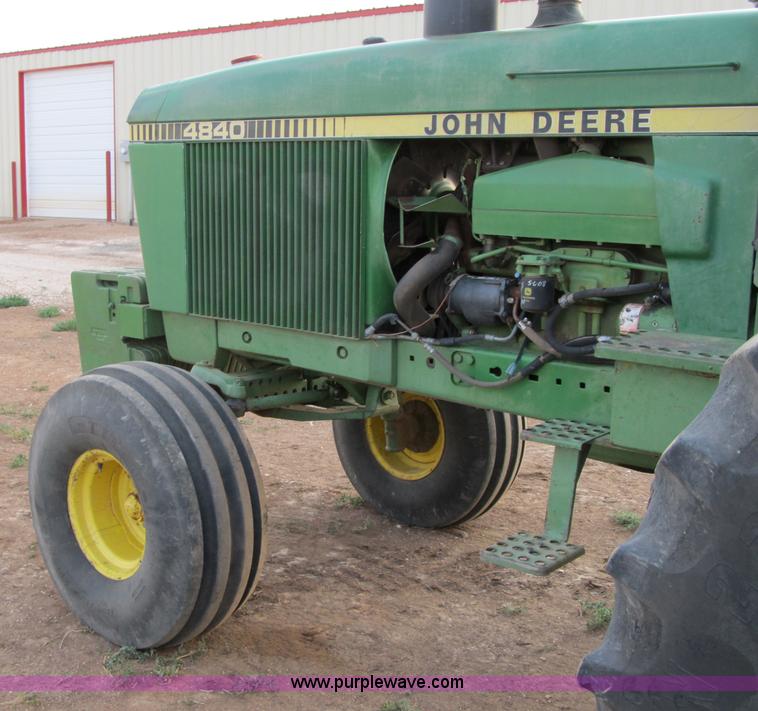 image for item 1216 1981 John Deere 4840 tractor
