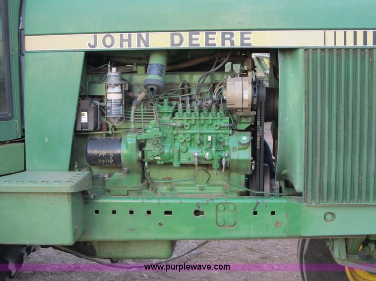 image for item 1216 1981 John Deere 4840 tractor