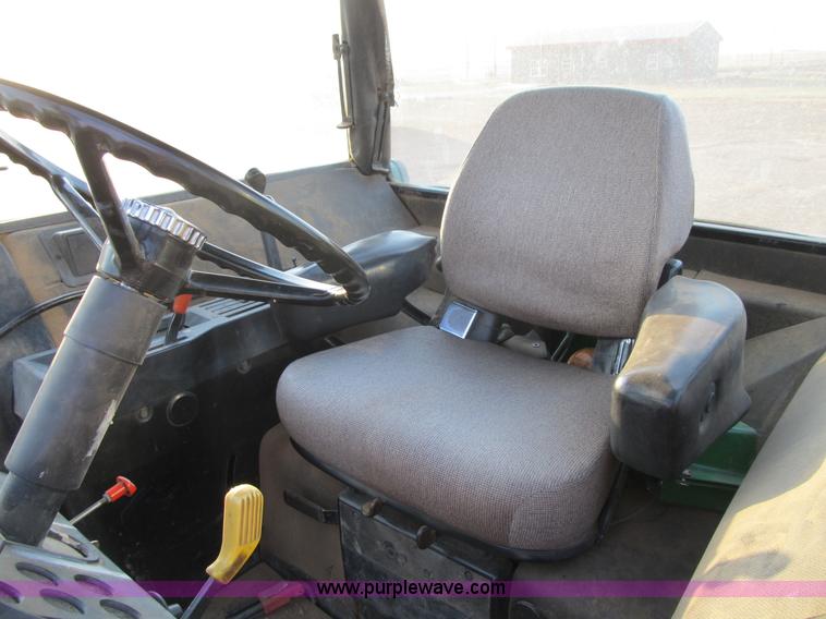 image for item 1216 1981 John Deere 4840 tractor