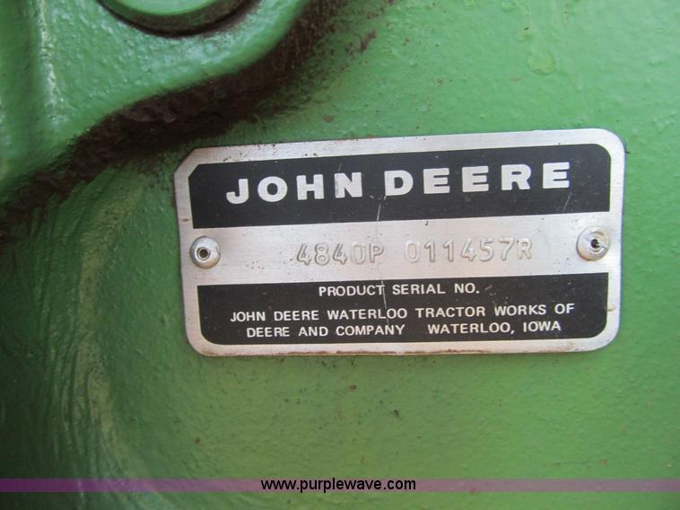 image for item 1216 1981 John Deere 4840 tractor