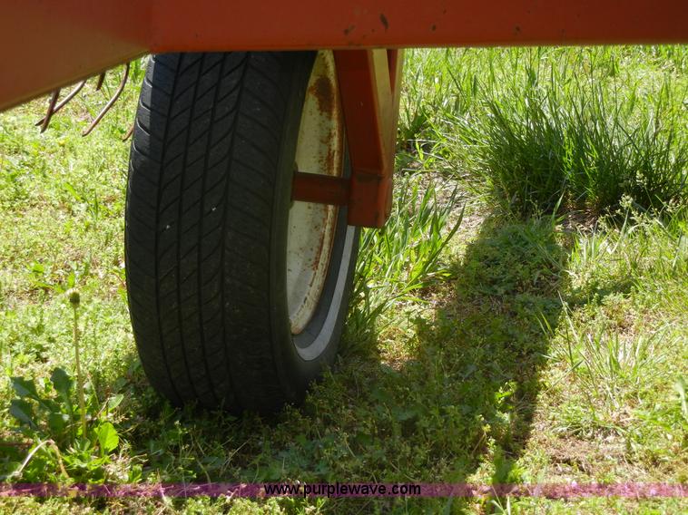 image for item 2283 Hesston 12 wheel rake