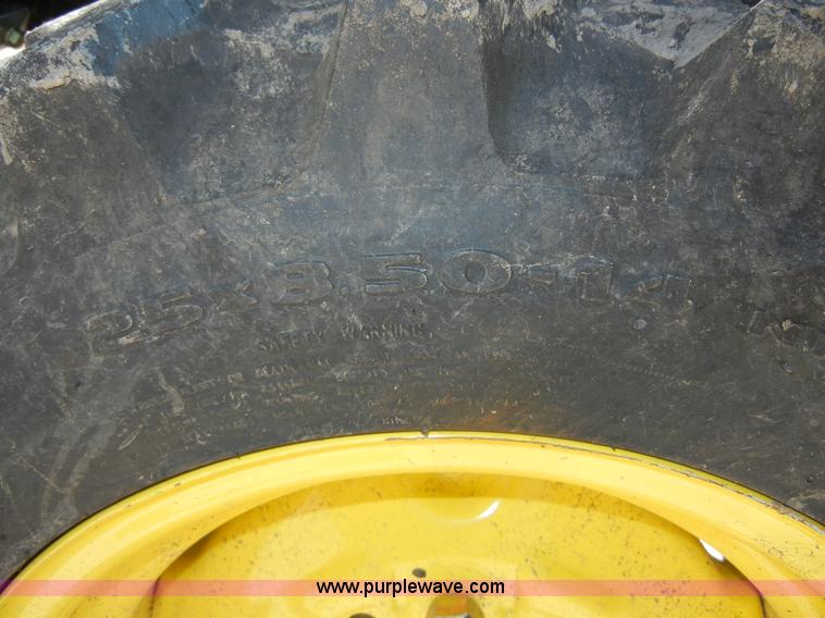 image for item 2415 2010 John Deere 3038E tractor