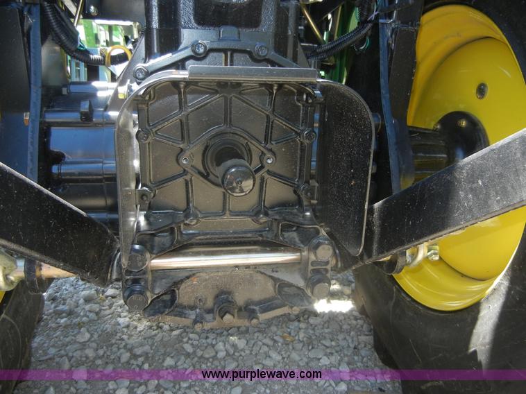 image for item 2415 2010 John Deere 3038E tractor