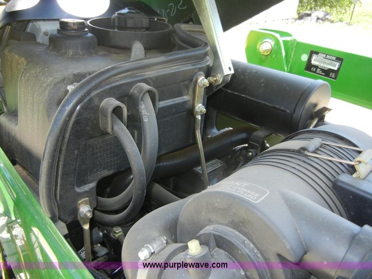 image for item 2415 2010 John Deere 3038E tractor