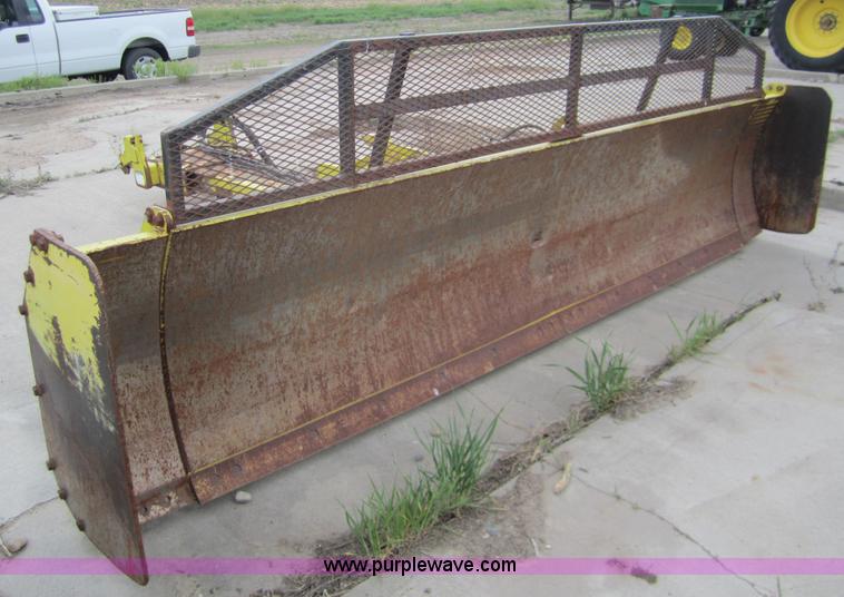 image for item 3090 Degelman 5900 dozer blade