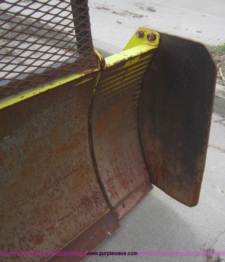image for item 3090 Degelman 5900 dozer blade