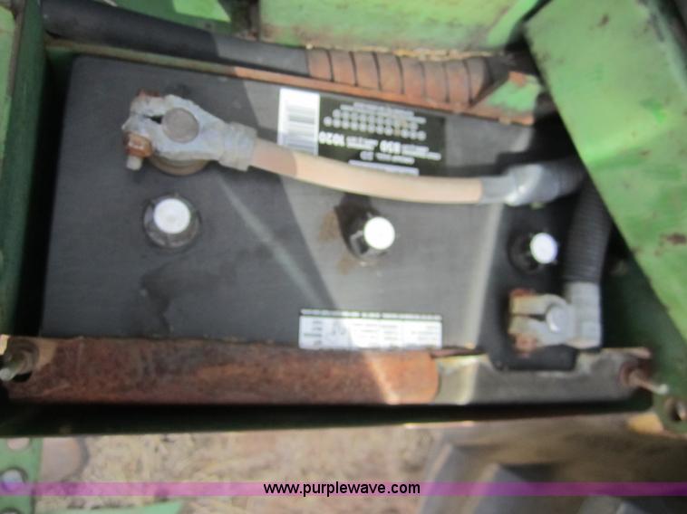 image for item 3117 John Deere 4430 tractor