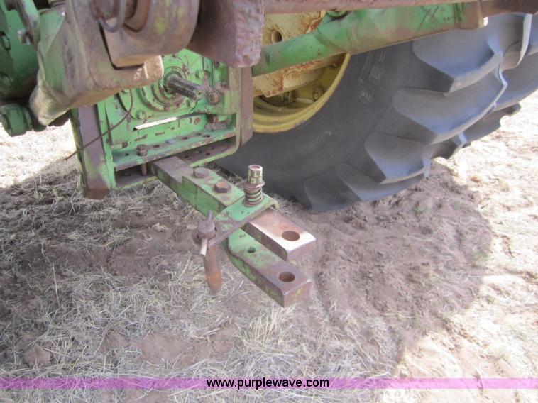 image for item 3117 John Deere 4430 tractor