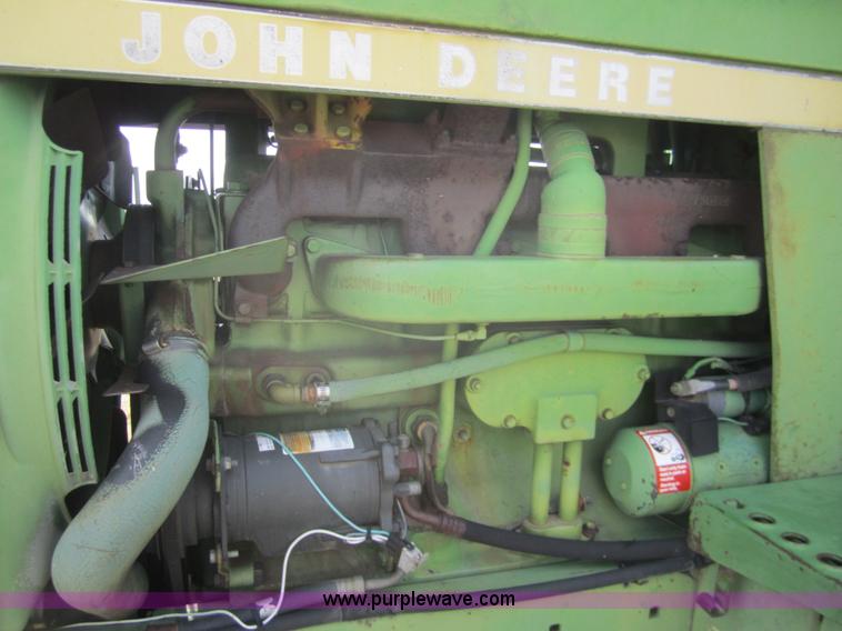 image for item 3117 John Deere 4430 tractor