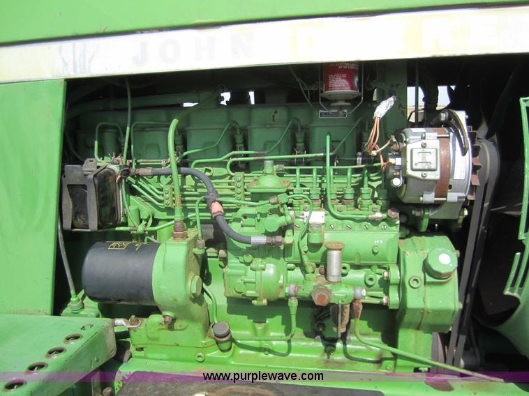 image for item 3117 John Deere 4430 tractor