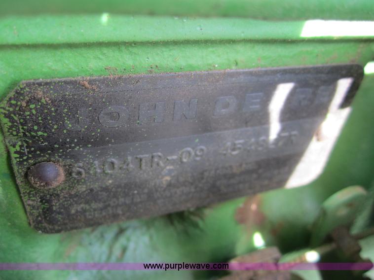 image for item 3117 John Deere 4430 tractor