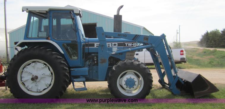 image for item 3171 1989 Ford TW-15 MFWD tractor