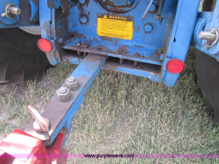 image for item 3171 1989 Ford TW-15 MFWD tractor