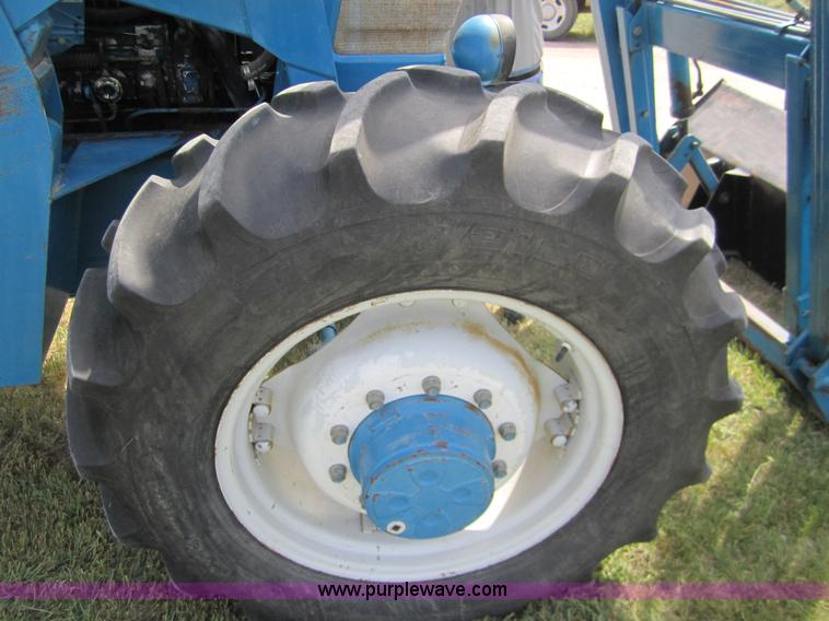 image for item 3171 1989 Ford TW-15 MFWD tractor