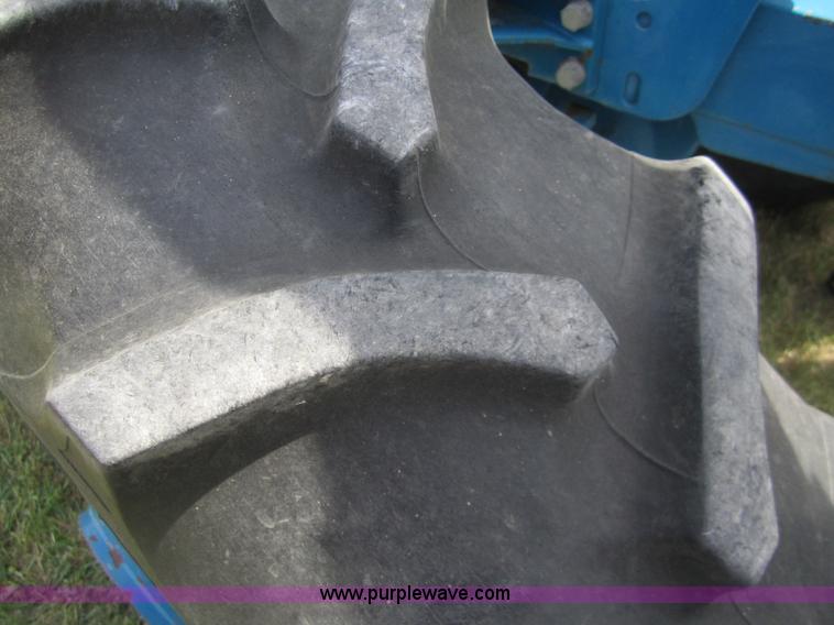 image for item 3171 1989 Ford TW-15 MFWD tractor