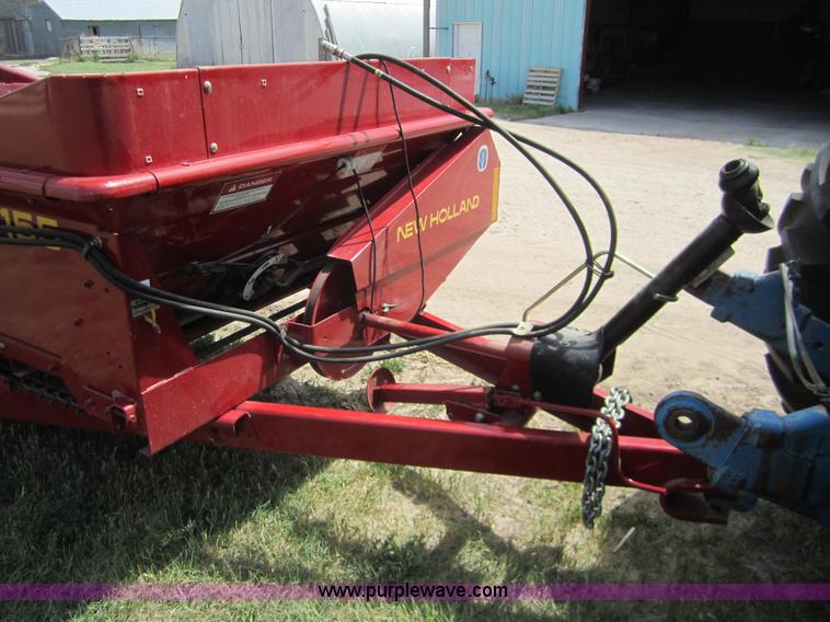 image for item 3172 2004 New Holland 155 manure spreader