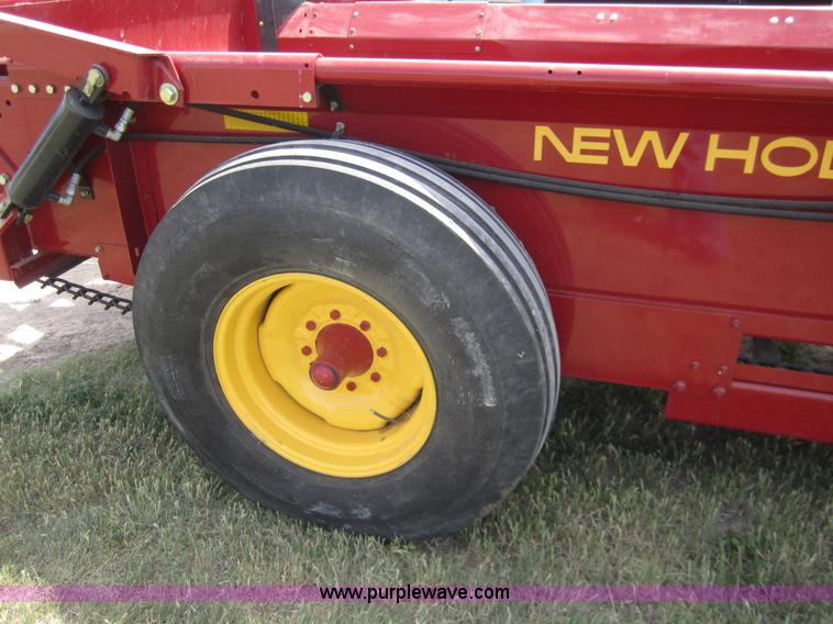 image for item 3172 2004 New Holland 155 manure spreader