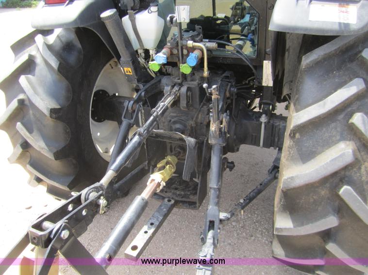 image for item 3173 2004 New Holland TN60DA MFWD tractor