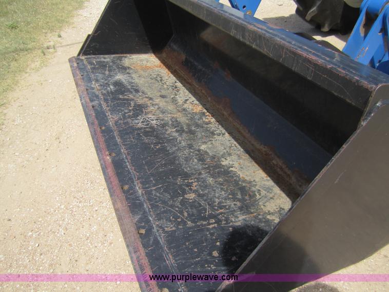 image for item 3173 2004 New Holland TN60DA MFWD tractor