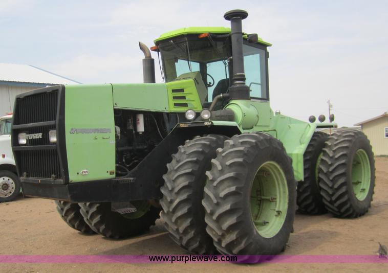 image for item 3411 1986 Steiger Panther CP-1325 4WD tractor
