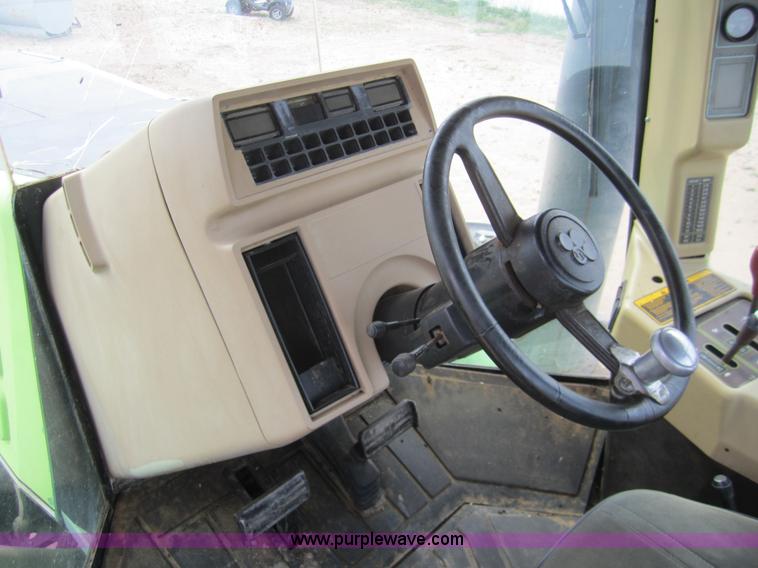 image for item 3411 1986 Steiger Panther CP-1325 4WD tractor