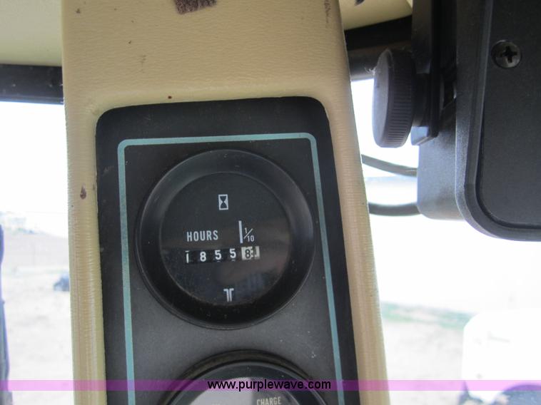 image for item 3411 1986 Steiger Panther CP-1325 4WD tractor