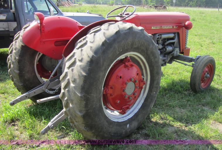 image for item 3786 Massey-Ferguson 65 tractor