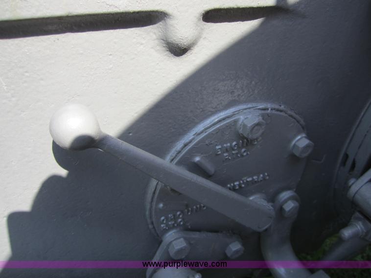 image for item 3786 Massey-Ferguson 65 tractor