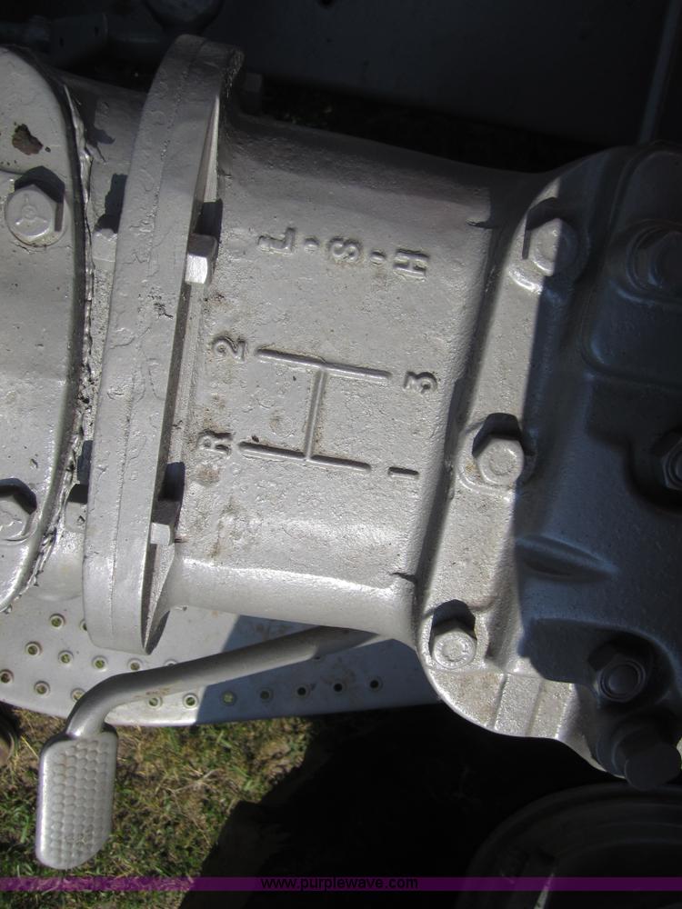 image for item 3786 Massey-Ferguson 65 tractor