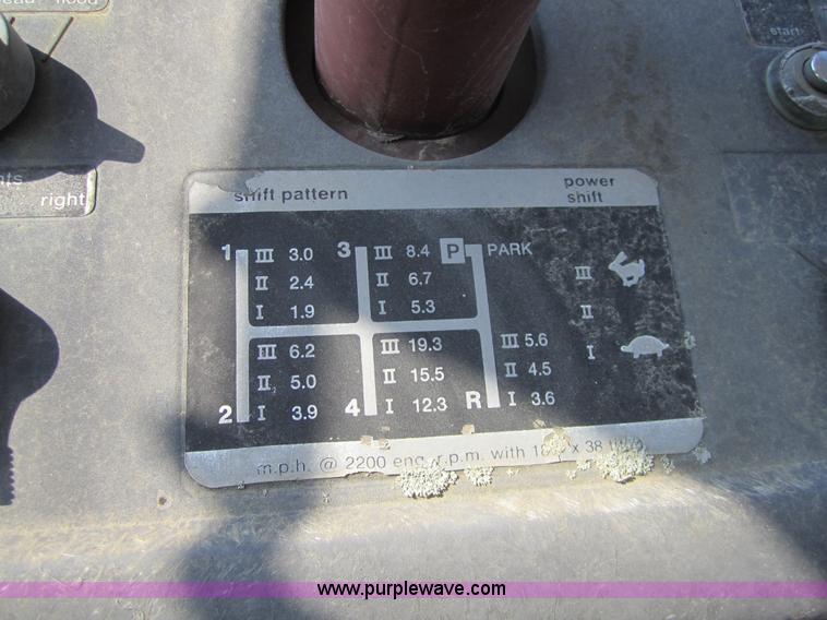 image for item 3788 Allis Chalmers 7000 tractor