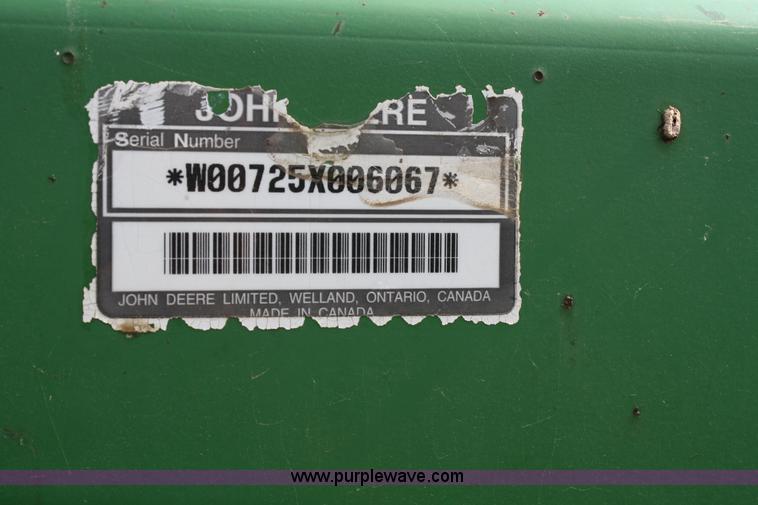 image for item 4713 John Deere 725 loader with mounting brackets