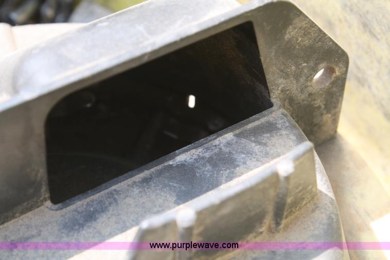 image for item 5090 John Deere 7000 six row planter