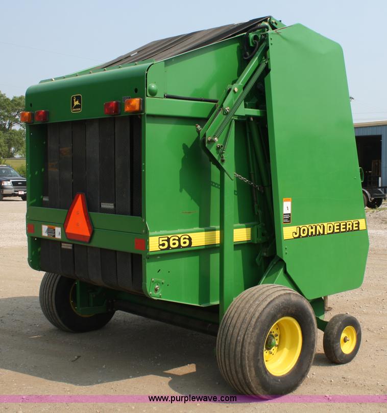 image for item 5112 1998 John Deere 566 round baler