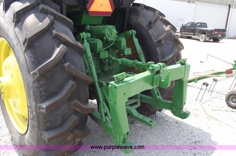 image for item 5403 1980 John Deere 4640 tractor