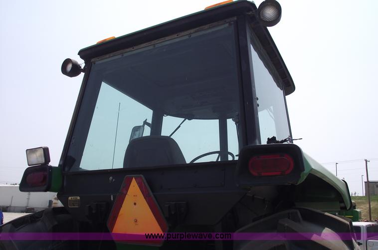 image for item 5403 1980 John Deere 4640 tractor