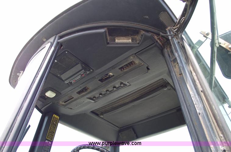 image for item 5403 1980 John Deere 4640 tractor