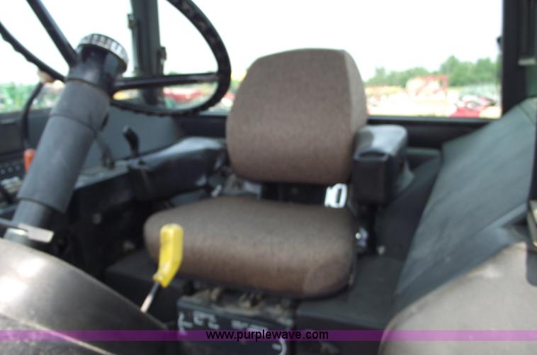 image for item 5403 1980 John Deere 4640 tractor