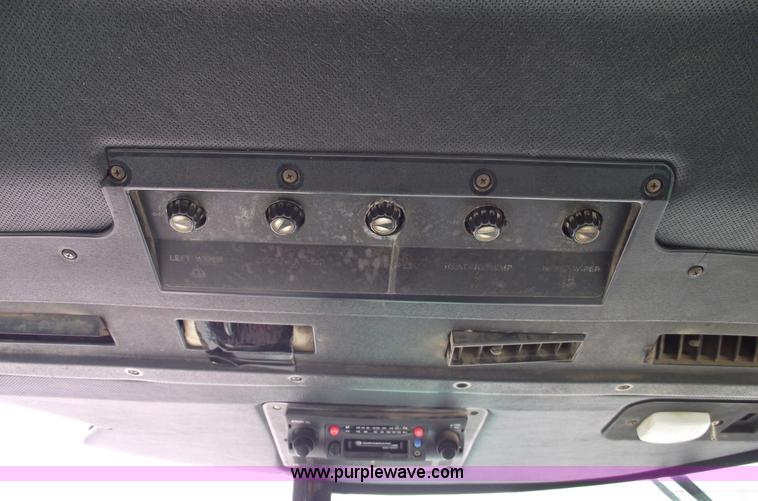 image for item 5403 1980 John Deere 4640 tractor