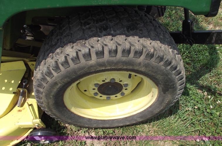 image for item 5404 1987 John Deere 655 lawn tractor