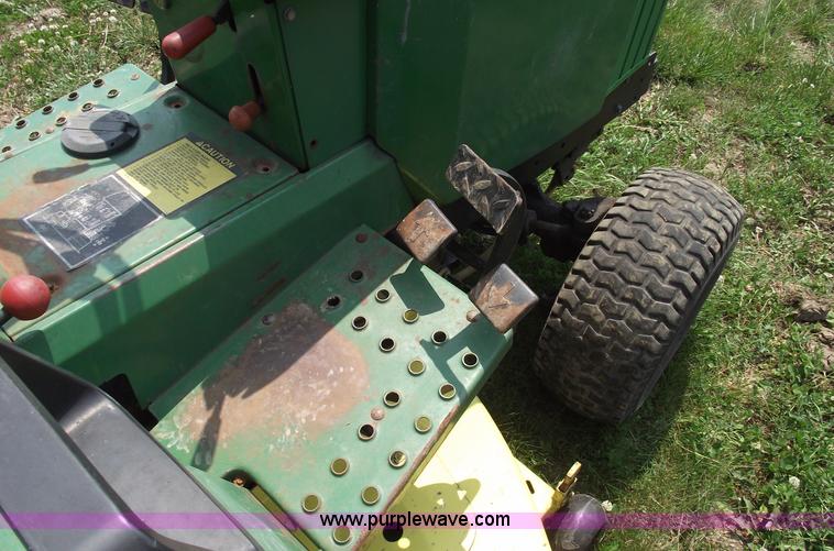 image for item 5404 1987 John Deere 655 lawn tractor