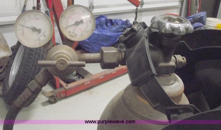 image for item 5521 Miller Millermatic 35 mig welder
