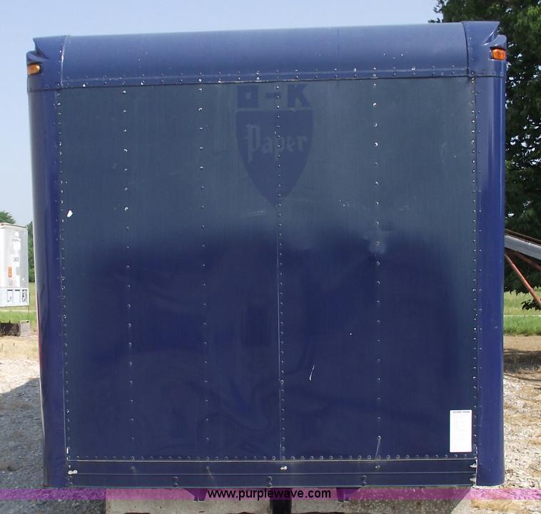 image for item 5602 2002 Morgan 22' truck box with lift gate