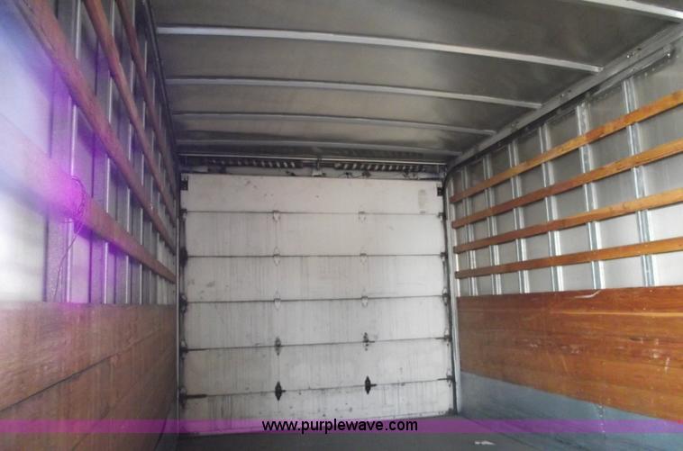 image for item 5602 2002 Morgan 22' truck box with lift gate