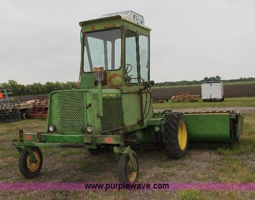 image for item 6535 John Deere 880 swather