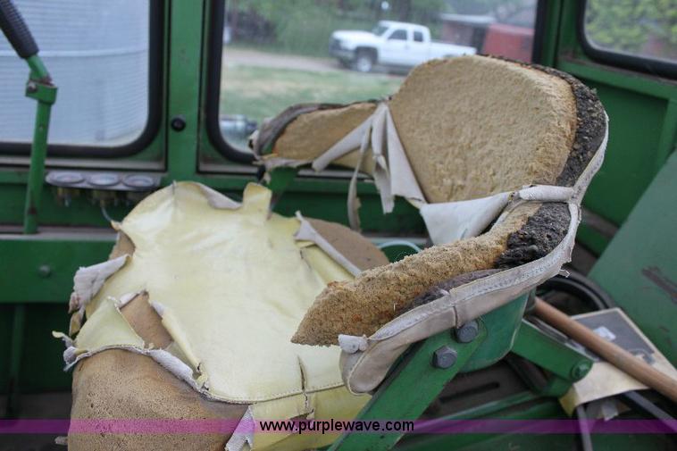 image for item 6535 John Deere 880 swather