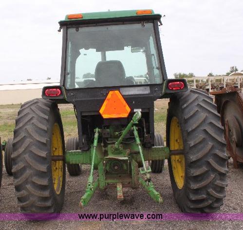 image for item 6841 John Deere 2955 tractor